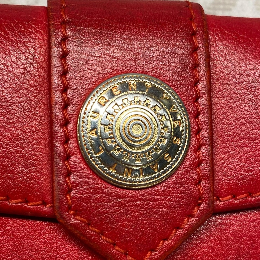 Preowned YLS Keyholder - Picture 7 of 9
